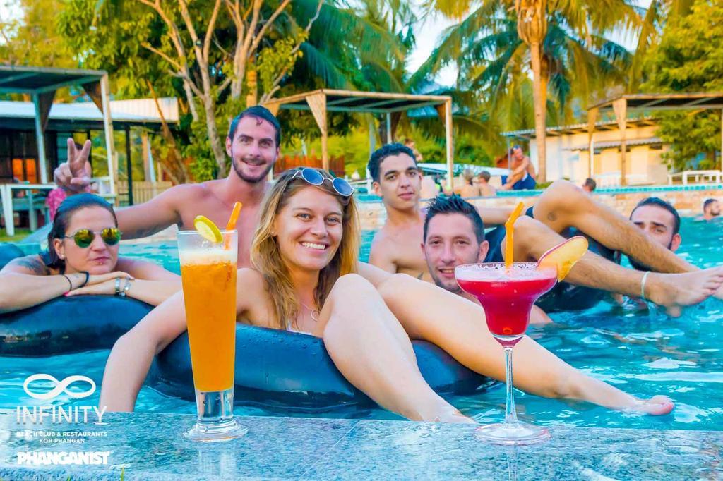 Infinity Club & Koh Phangan *