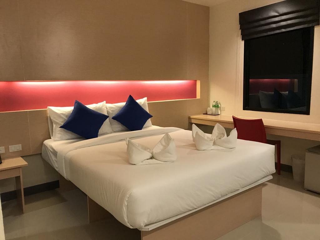 The Lephant Hotel Surat Thani