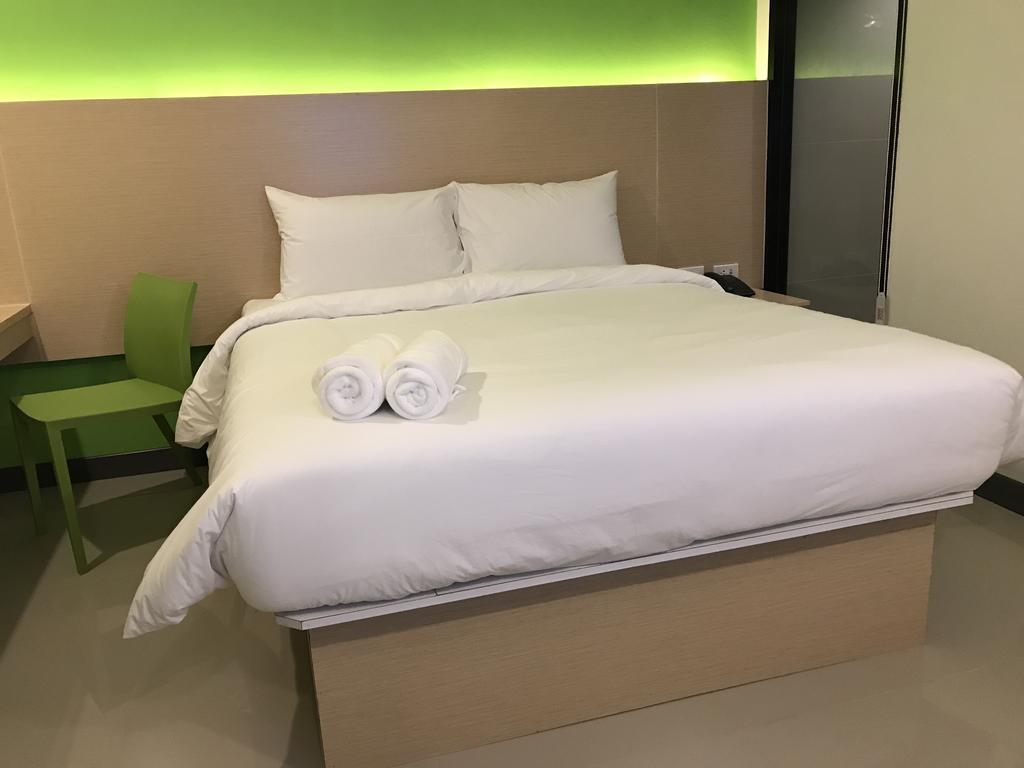 Hotel The Lephant Surat Thani