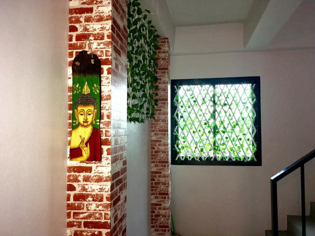 Breezy House * Praia de Jomtien