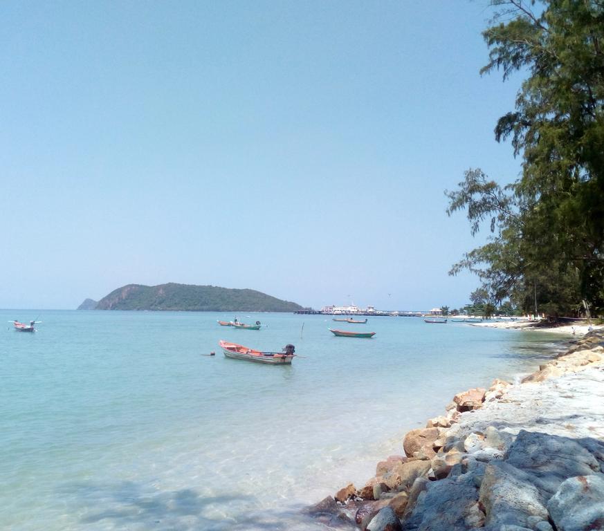 Holiday home Happy House Ban Saen Suk *