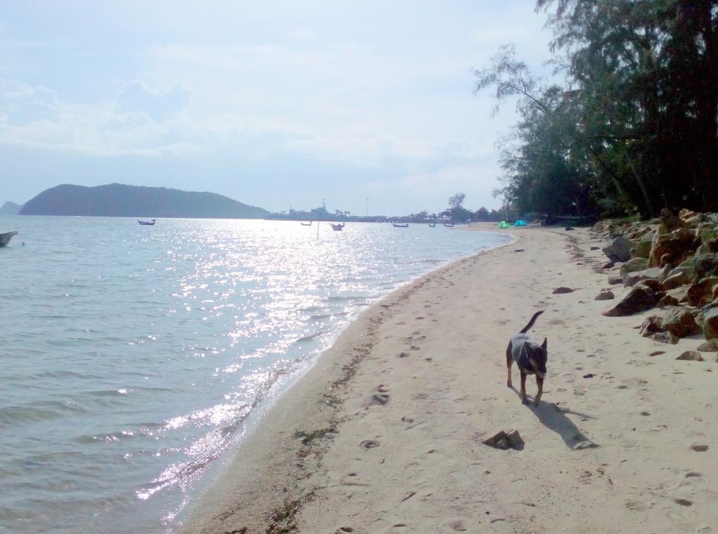Happy House Ban Saen Suk Thongsala