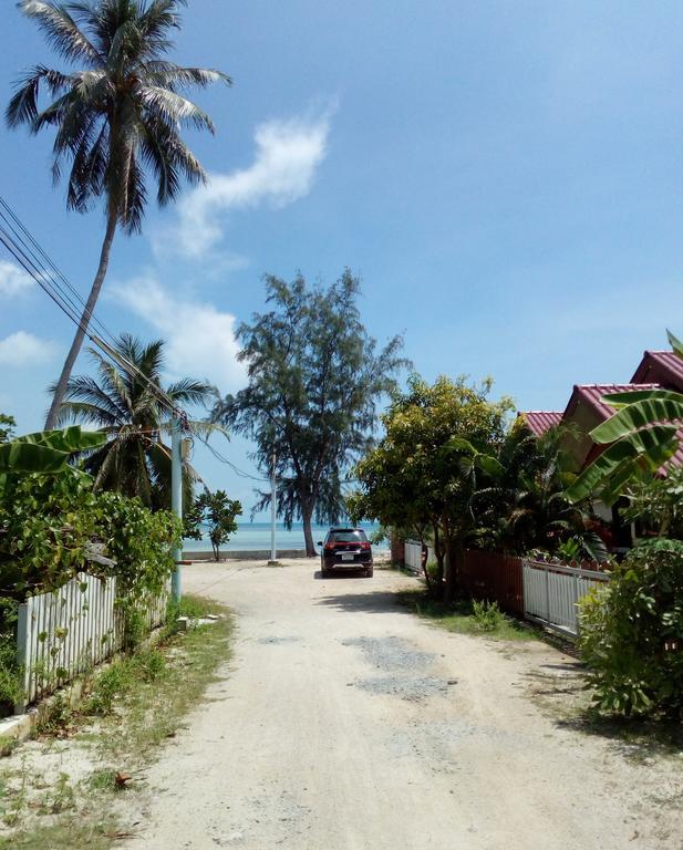 Happy House Ban Saen Suk * Thongsala