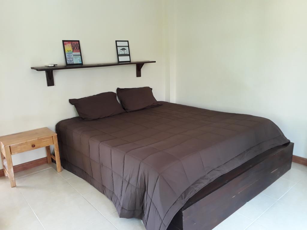 Holiday home Happy House Ban Saen Suk *
