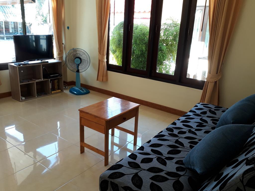 Holiday home Happy House Ban Saen Suk