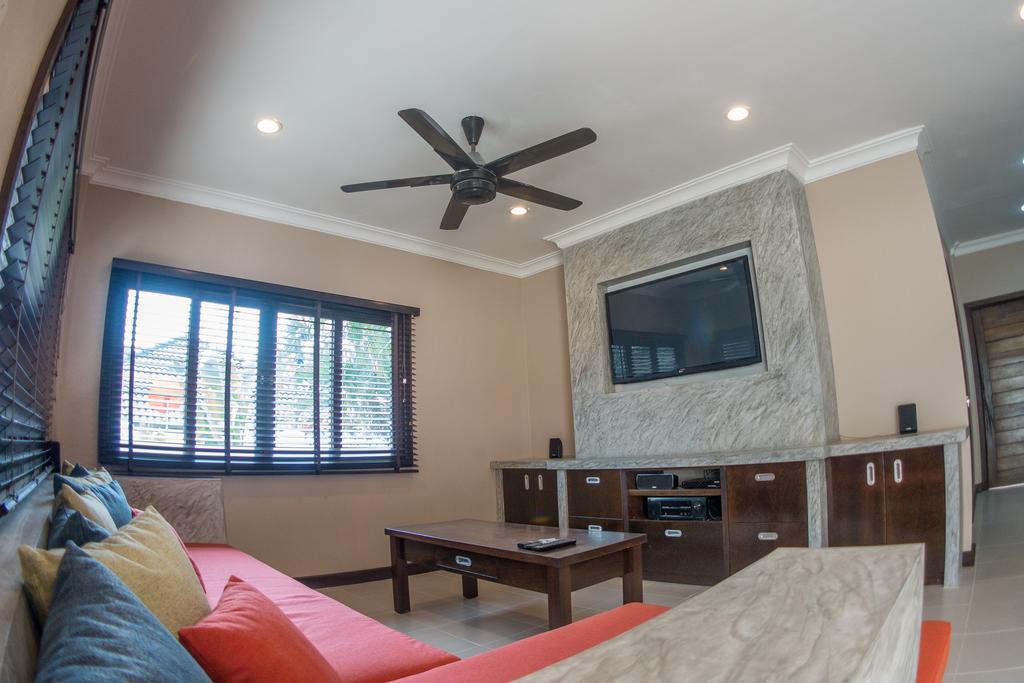 Jitsin Koh Tao