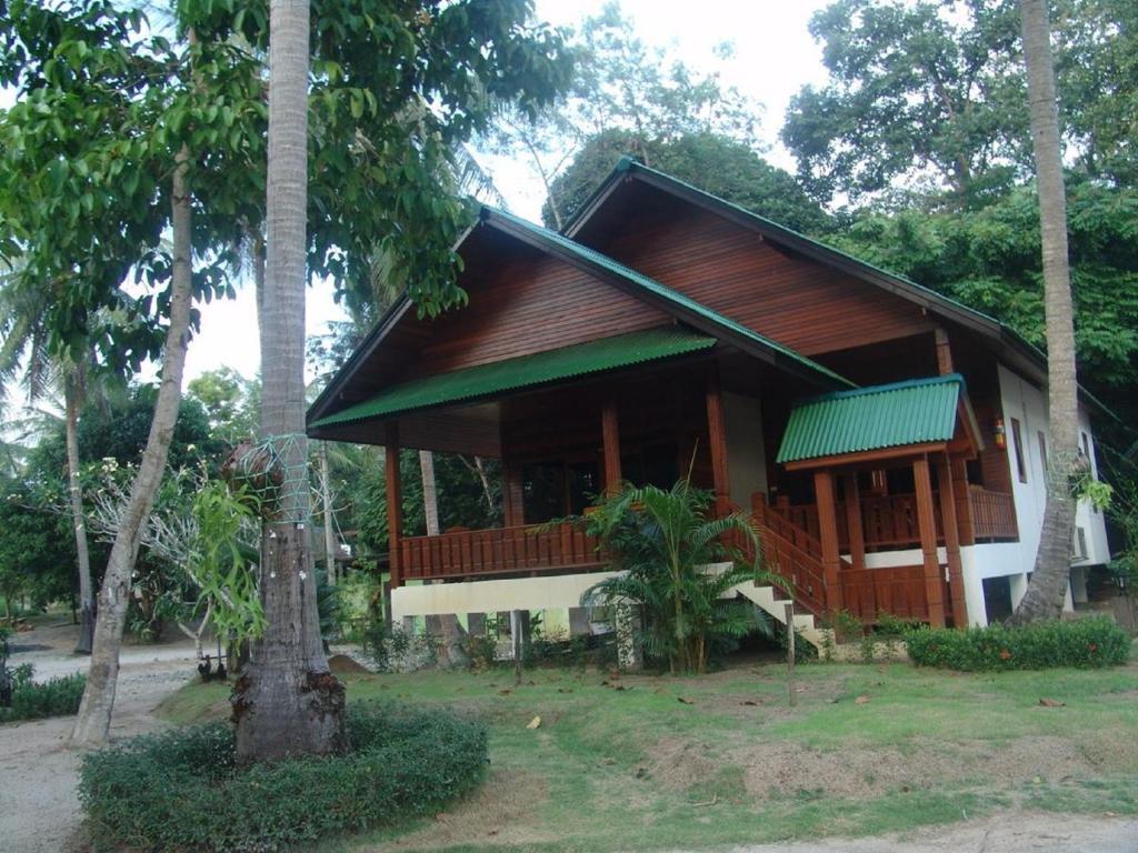 Mac's Bay Resort Baan Tai