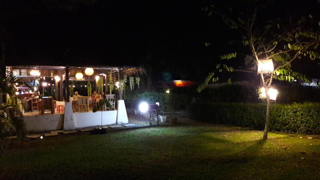 Gulaytu Guest house Lipa Noi