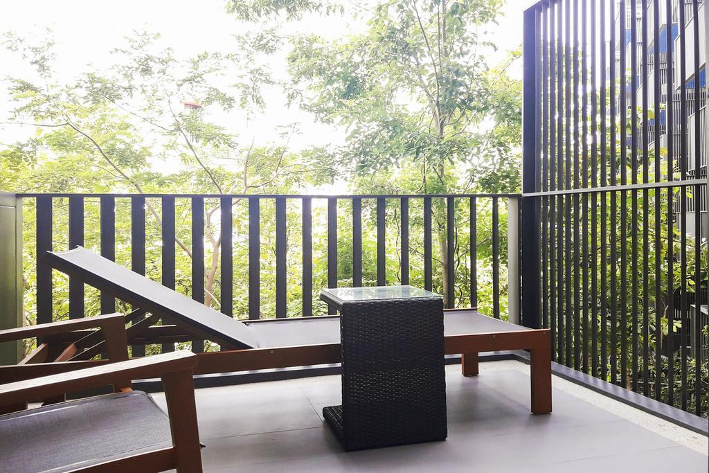 The Deck By Favstay Apartamento