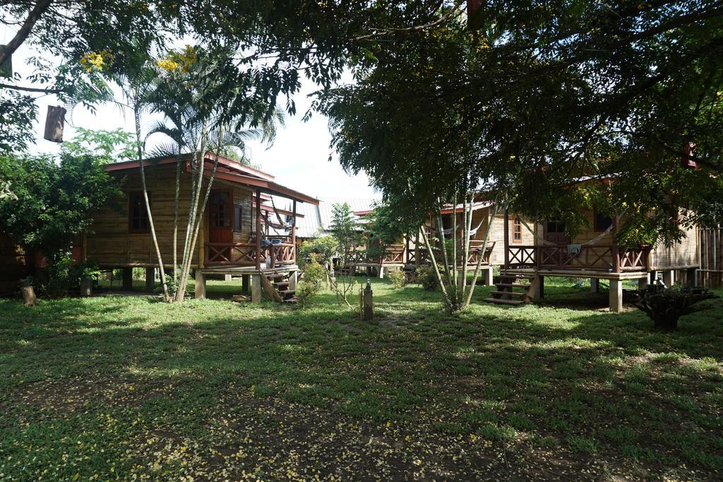 Family Hut Pai
