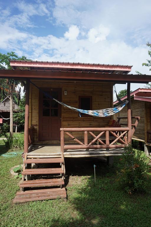 Family Hut * Pai