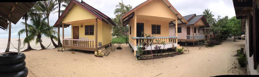 The Sand Terrace * Baan Tai