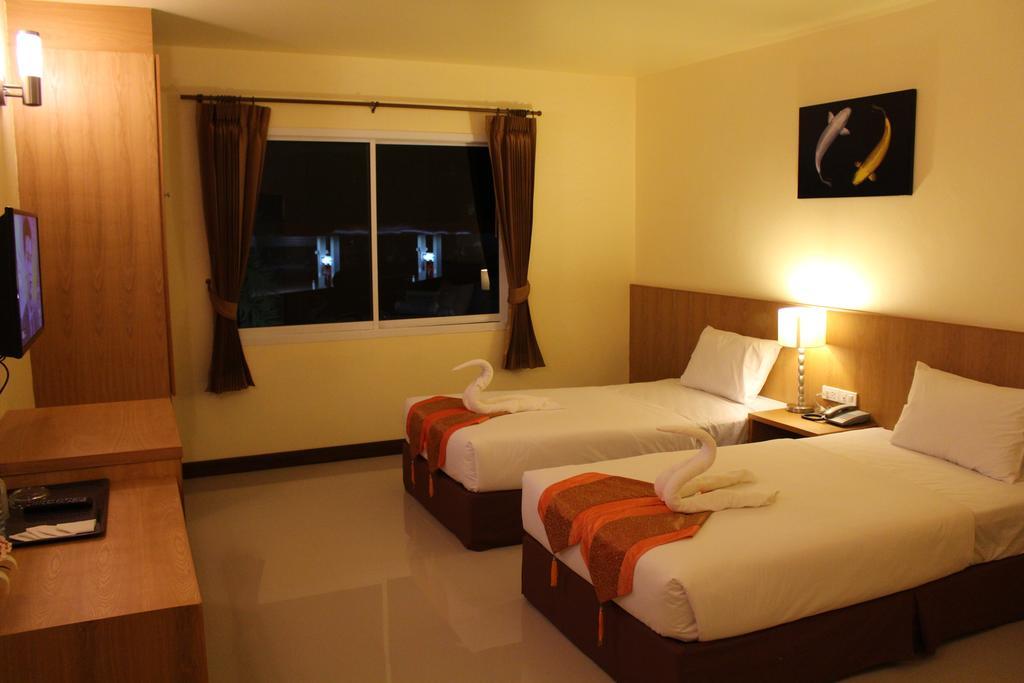 Hotel The Lephant Surat Thani