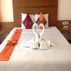 Oyo 447 Royal Express Hotel