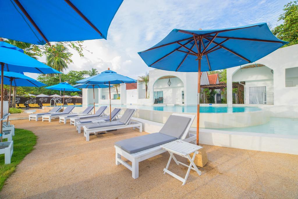 Ocean Breeze Khaolak Resort Khao Lak