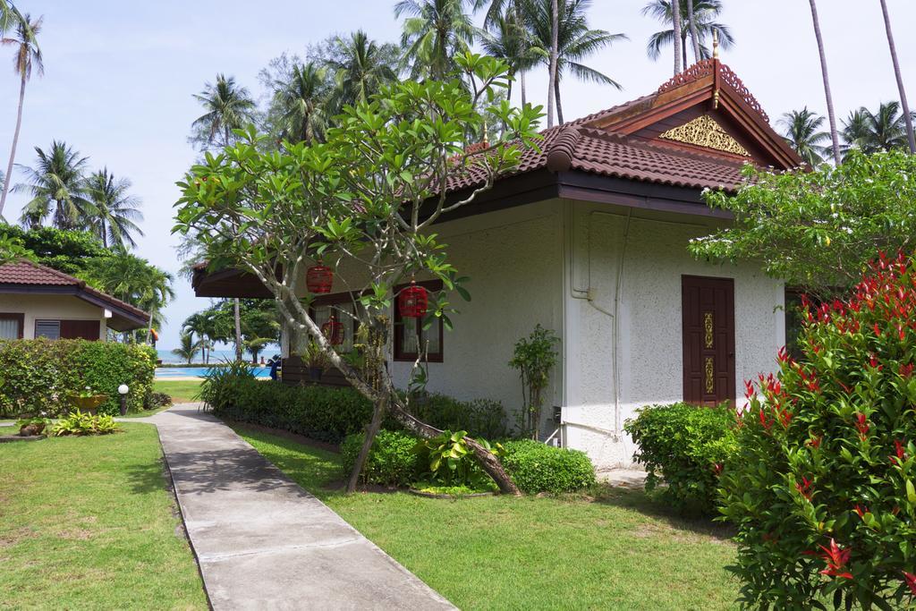 Resort Viva Vacation Lipa Noi