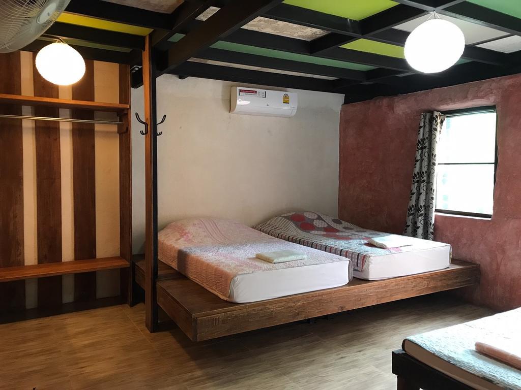 Khao Sok Guest house 2*
