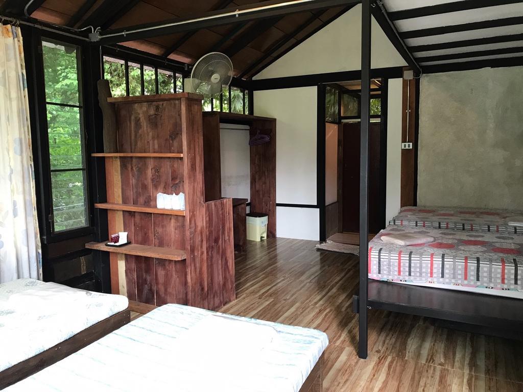 Khao Sok 2*