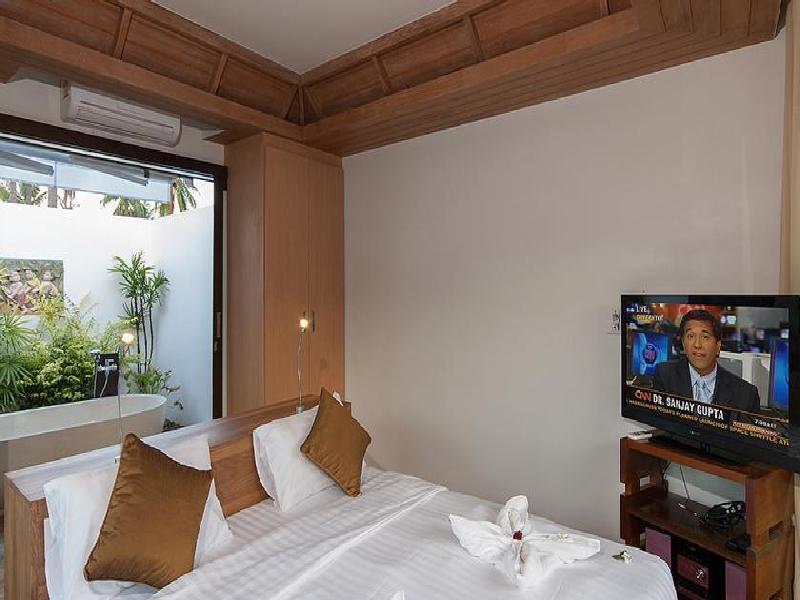 Villa Jean Pool Choeng Mon