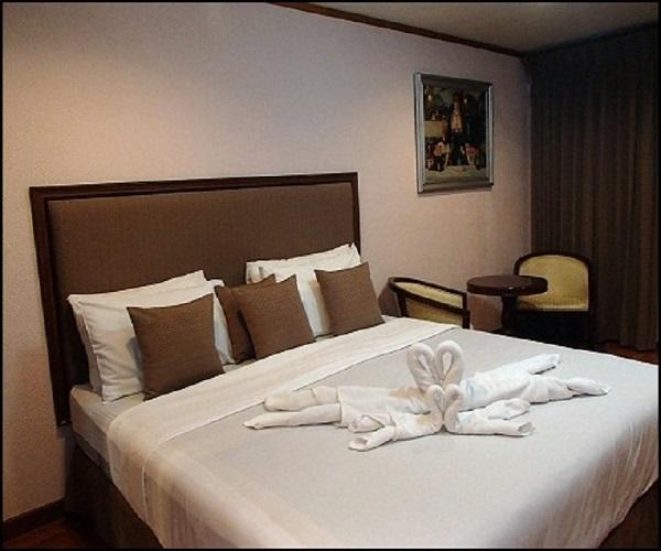 Abricole At Hill Apartment Pattaya