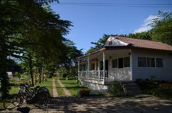 Resort Baan Riverside 3*