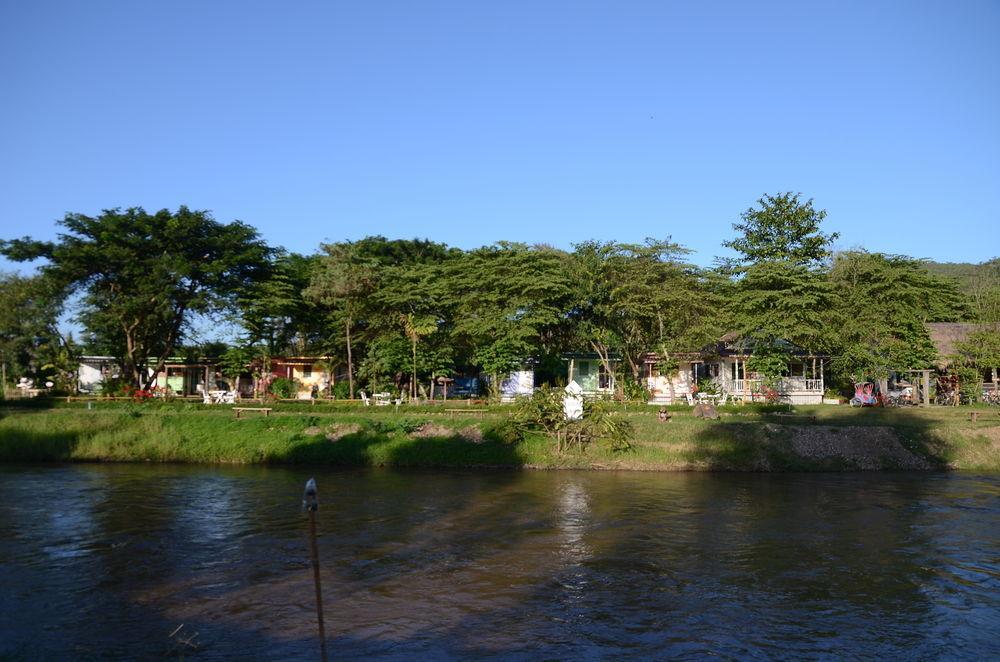 Baan Riverside 3*