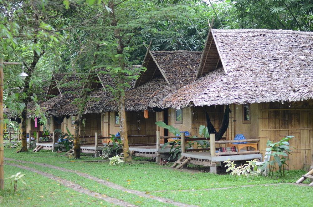 Baan Riverside Resort Pai