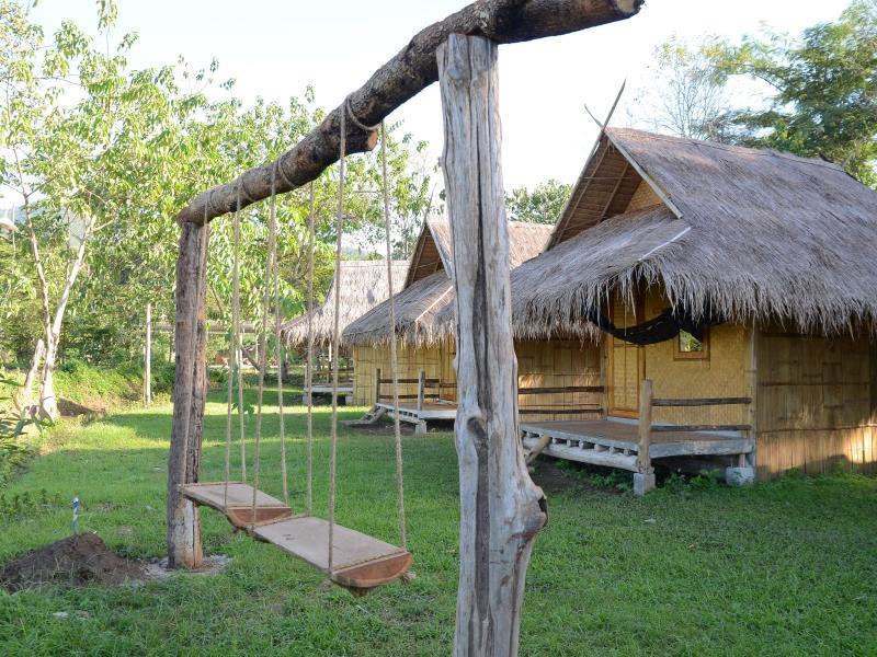 Resort Baan Riverside Pai
