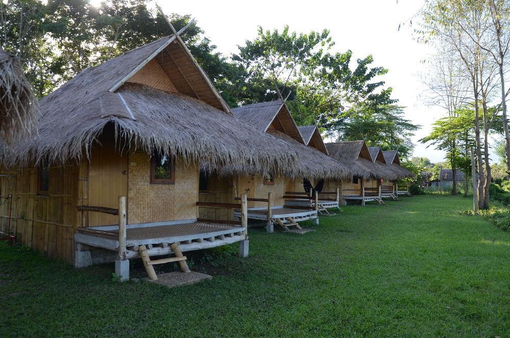 Baan Riverside