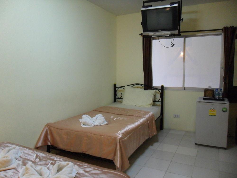 Baan Kanta Hotel