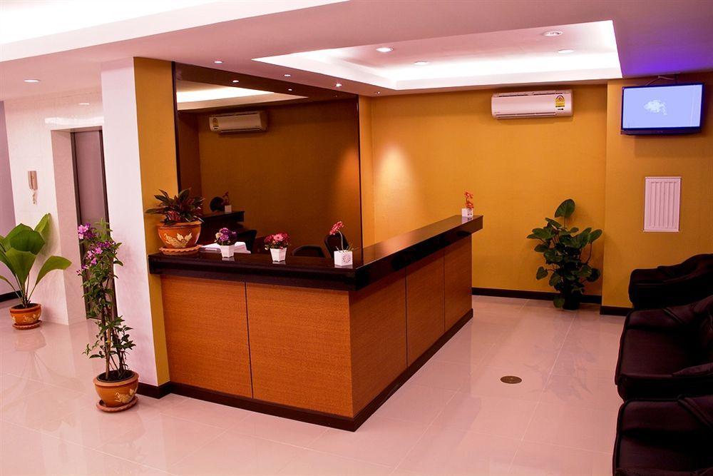 Oyo 373 Mc Ginger House Hotel