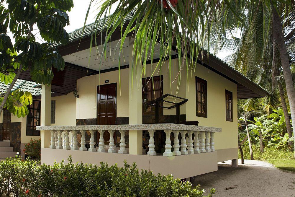 Resort Dewshore