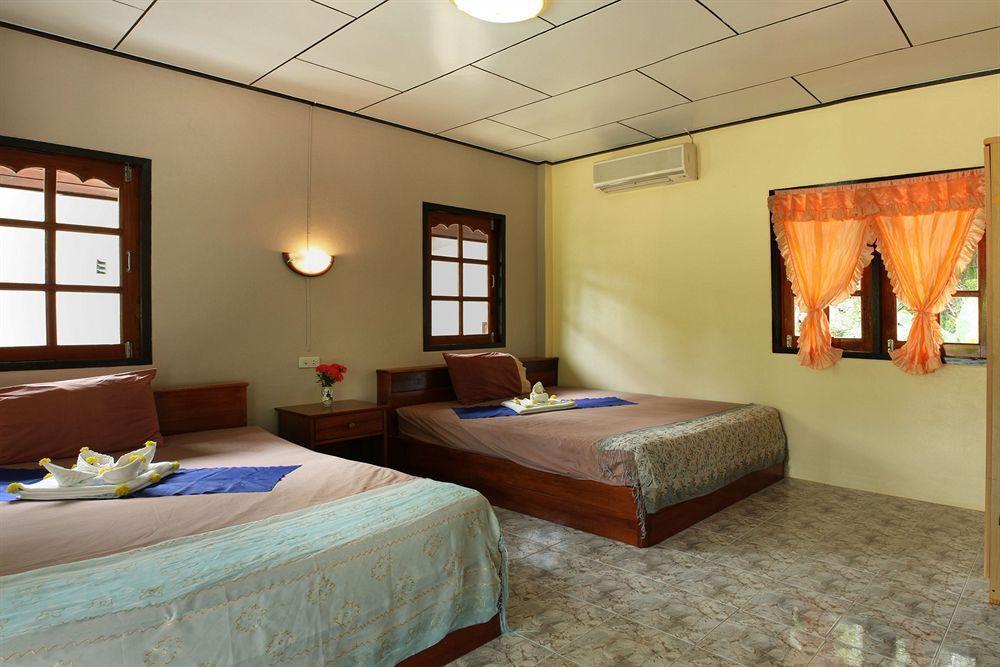 Dewshore Resort Baan Tai