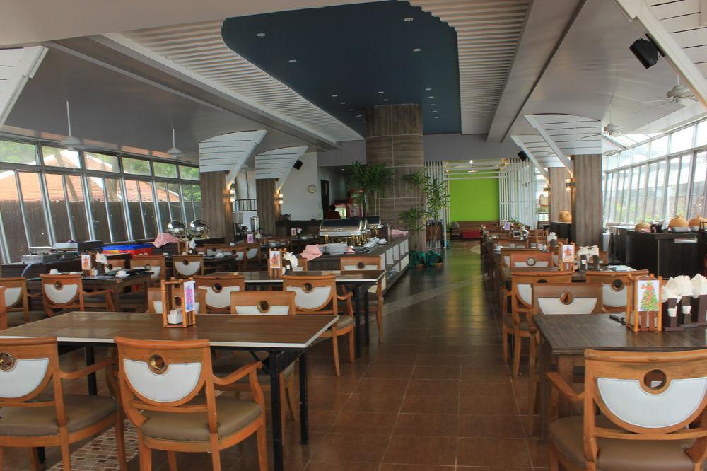 Hotel The Island & Koh Samui