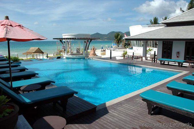 The Island & Hotel