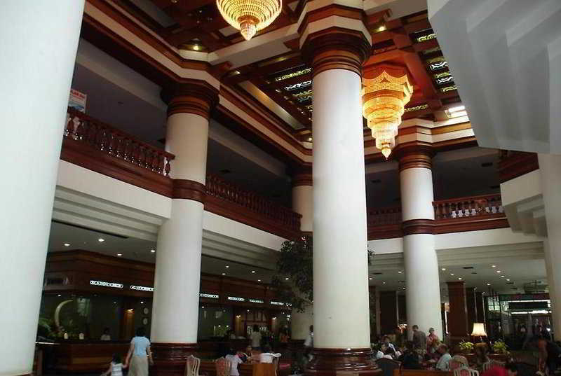 Welcome Hotel 5*