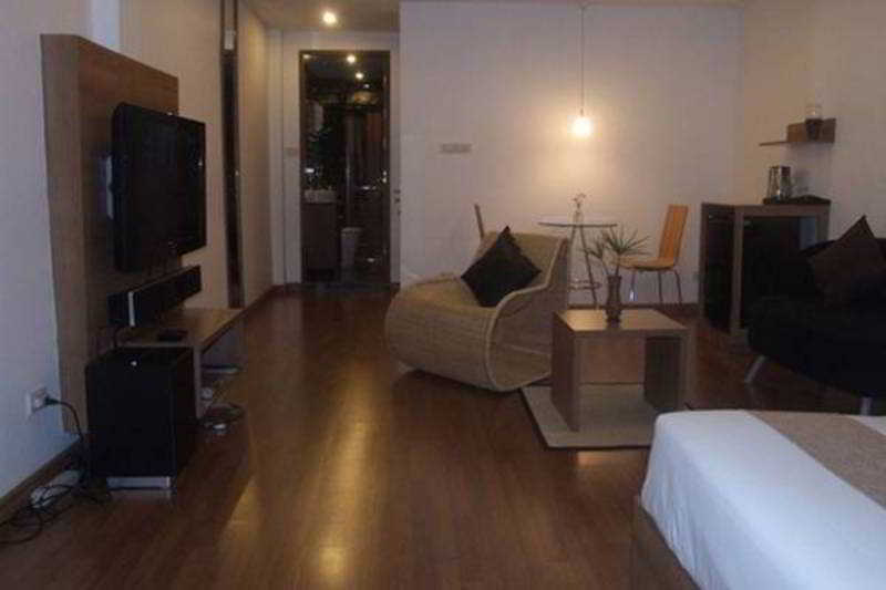 Hotel 5ive House 3*