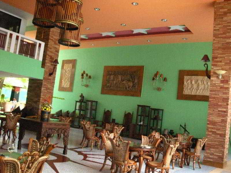 Resort Montra