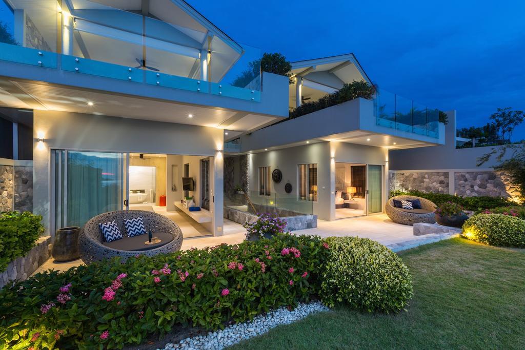 Yo Barefoot Waterfront Luxury *