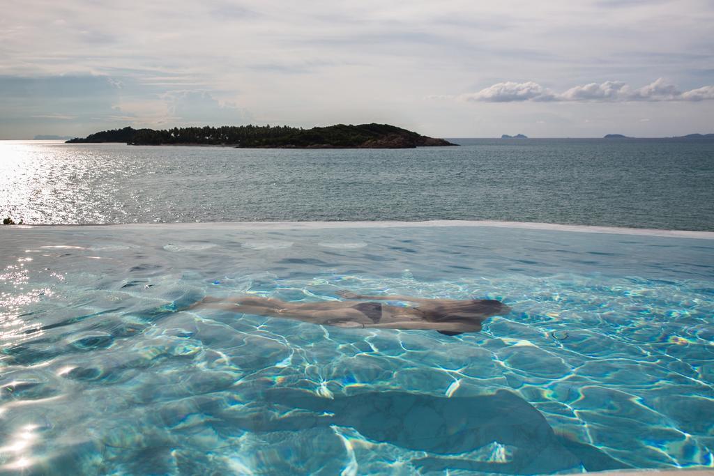 Yo Barefoot Waterfront Luxury *