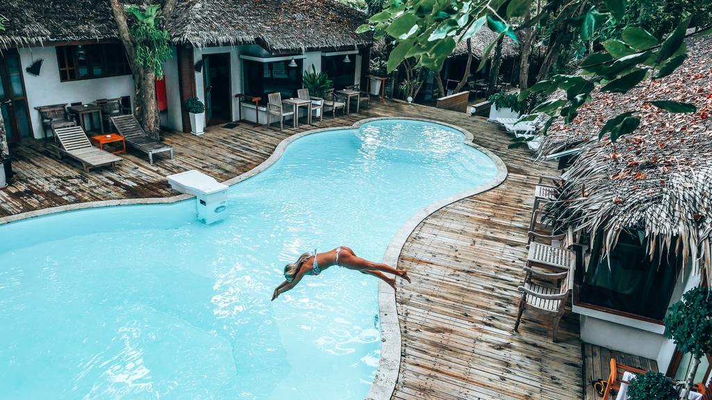 Tango Resort