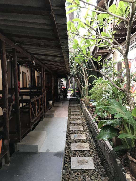 Cafe Del Sunshine Guest house