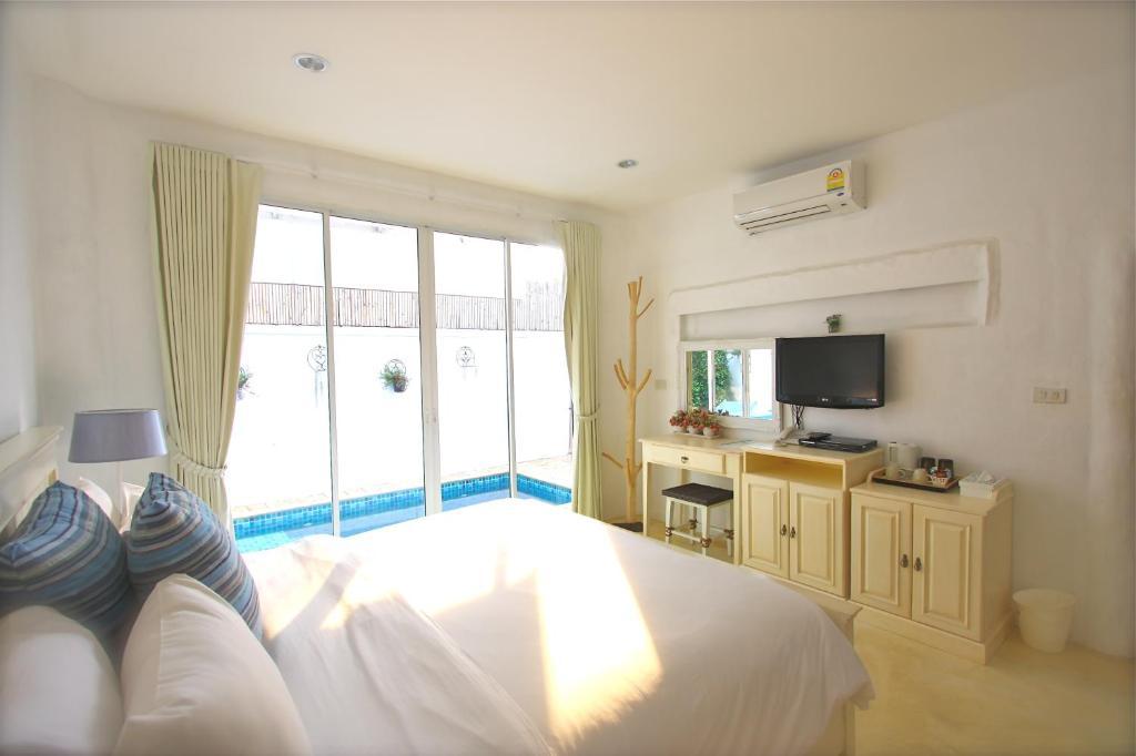 Costa Village Pool 3*