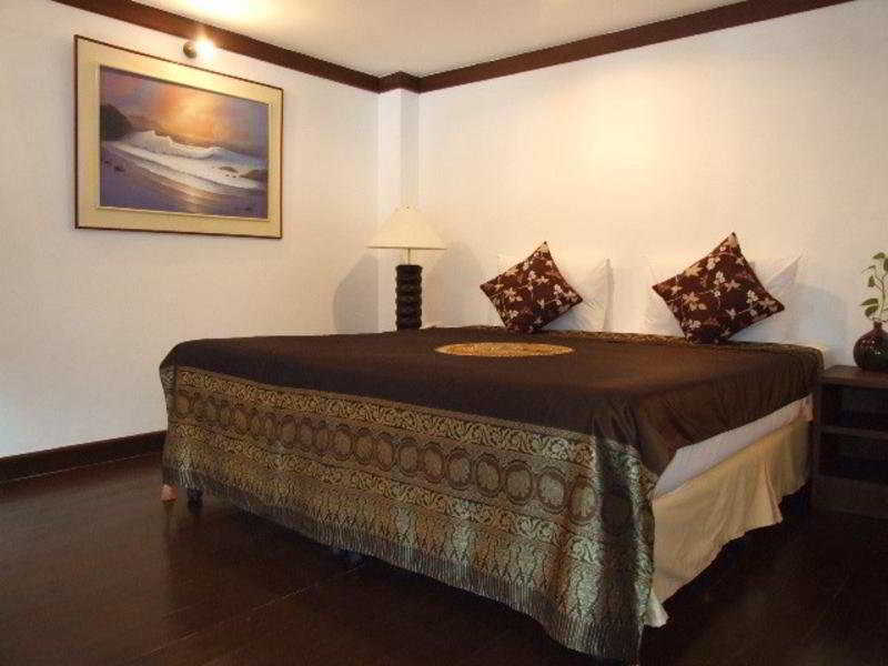 Nara Garden Hotel 3*