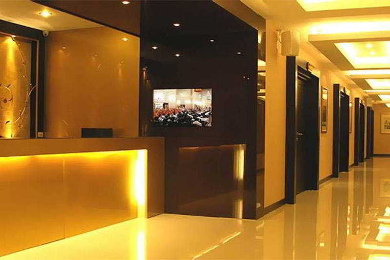 Inn The Airport & Bangkok