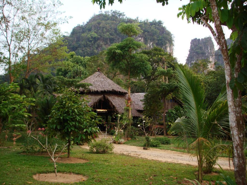 Baan Khao Sok * Khao Sok National Park