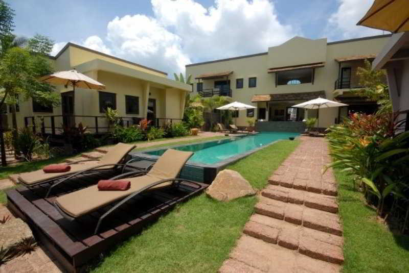 Tanamera Resort