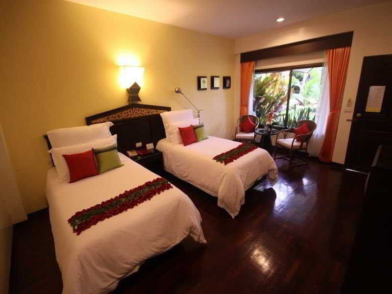 Laluna And Resort, Resort