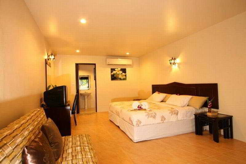 Banraya And Hotel 3*