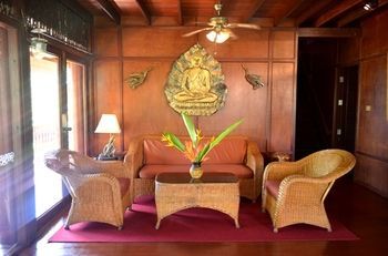 Green Coconut Village B1 Hotel *